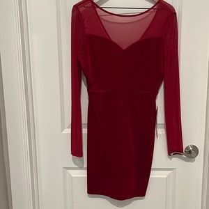 Social Couture Holiday Dress M/L